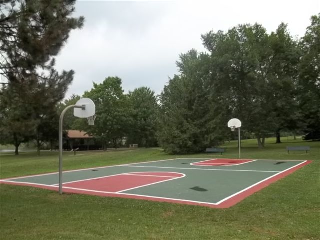 Mammoth County Park Court - Mammoth, Pennsylvania - Outdoor Basketball