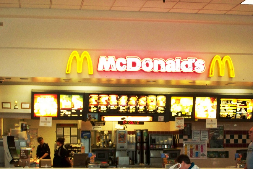 McDonald's #21440 - Logan Valley Mall - Altoona ...