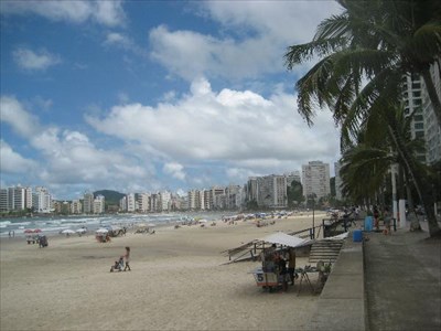 Pitangeiras Beach - Guaruja, Brazil. in Web Cameras