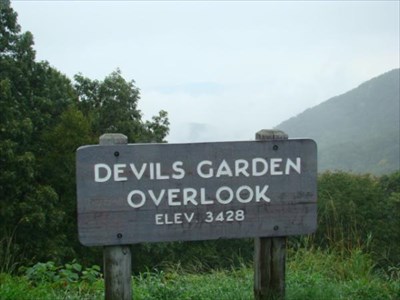 Garden Ridge Locations on Devil S Garden Overlook   Blue Ridge Parkway  North Carolina