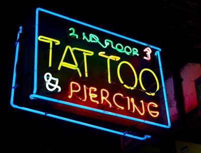 'Tattoo and Piercing' — Nana, Bangkok, Thailand. - Neon Signs on Waymarking. 