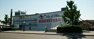 Clinton Showboat Theatre, Clinton, Iowa - Live Stage Theaters on