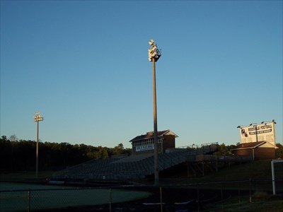 Reidsville High School Football Field - Reidsville, NC - Illuminated School 