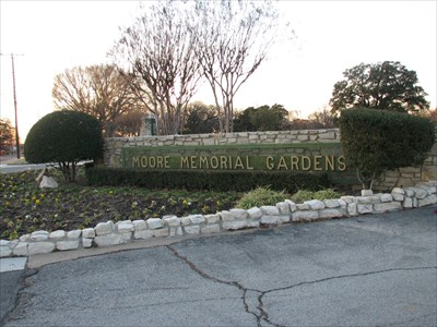 Moore Memorial Gardens Cemetery Arlington Texas Worldwide