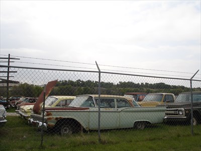 OLD CARS COLORADO, CLASSIC CAR DEALERS IN DENVER, VINTAGE CAR