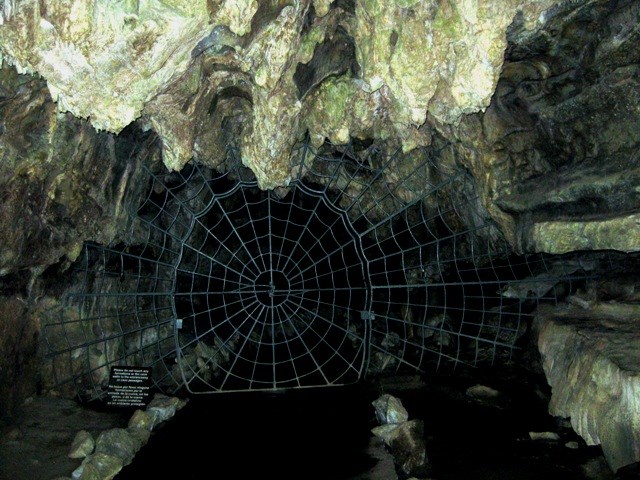 Crystal Cave - Spider Gate