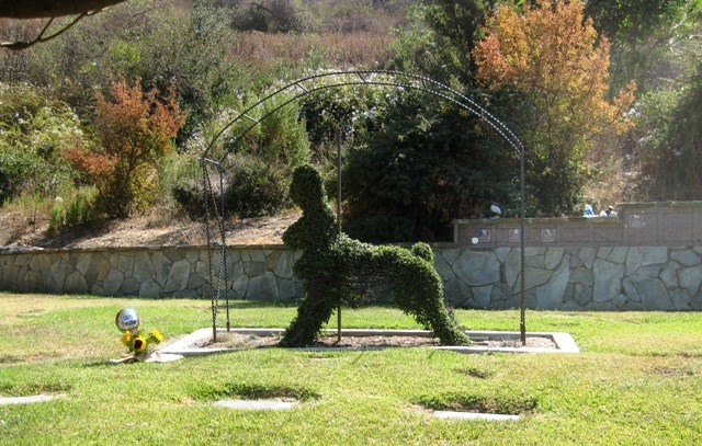 Carousel Topiary - Rabbit