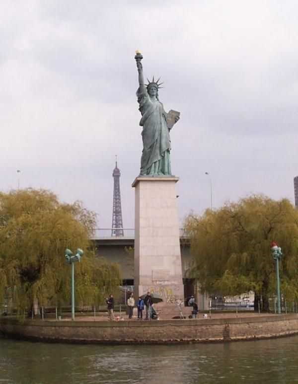 french statue of liberty paris. Liberty - Paris