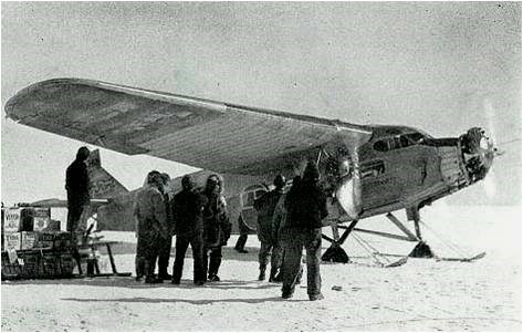 The first flight to the South Pole