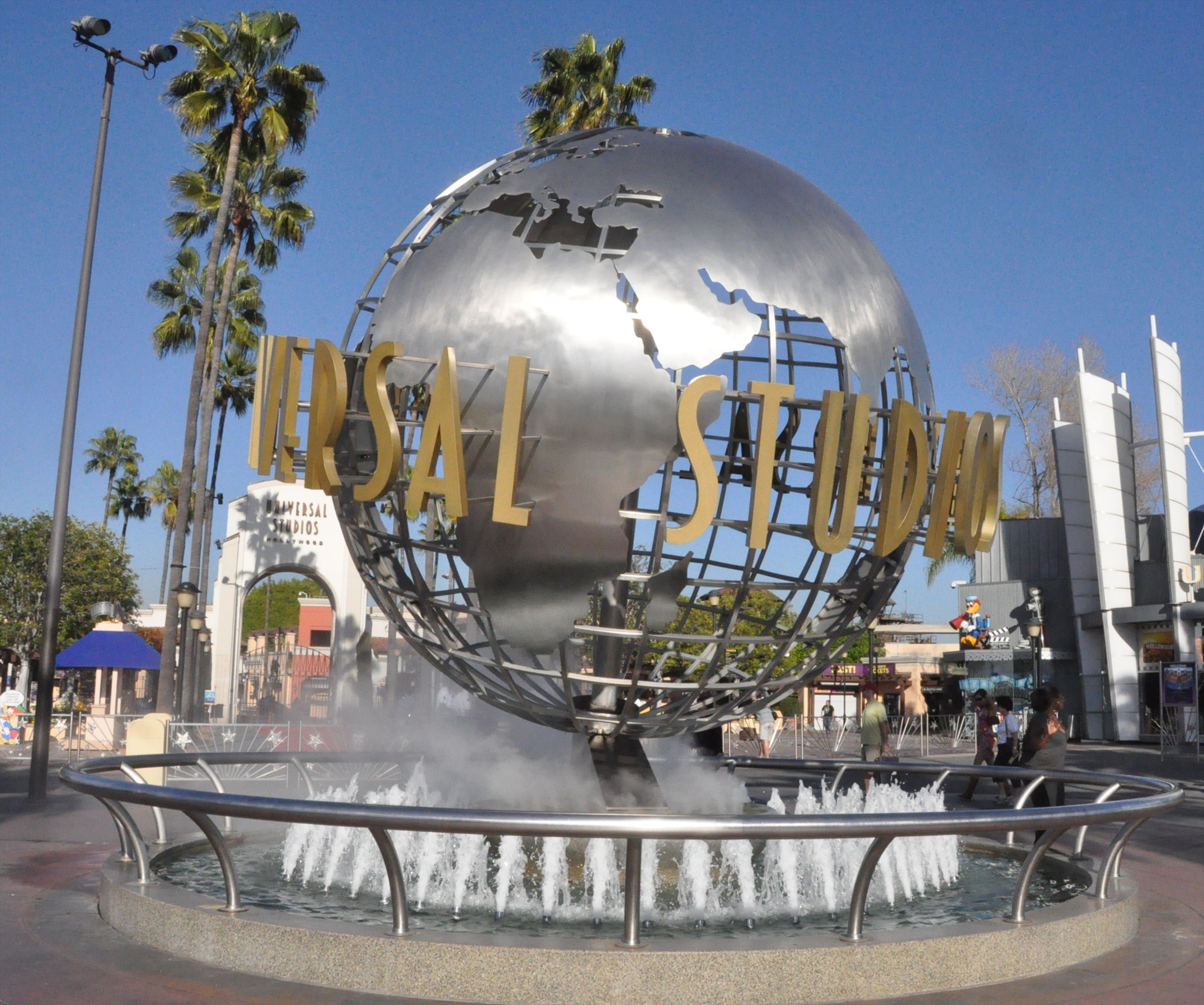 Universities In California: California Universal Studios